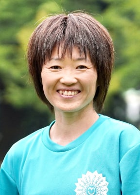 磯野　あずさ